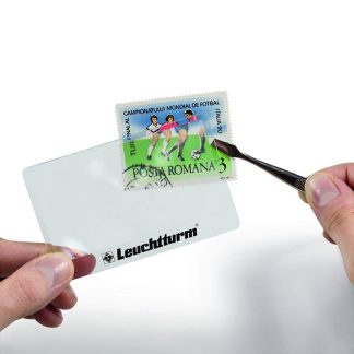 זכוכית מגדלת בגודל כרטיס אשראי עם הגדלה פי 3